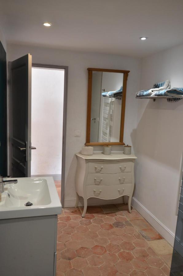 La Vigneraie Apartment Albiac Exterior photo